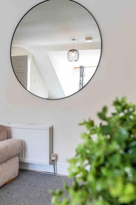 Stylish 1 Bedroom Apartment Edinburgh Luaran gambar