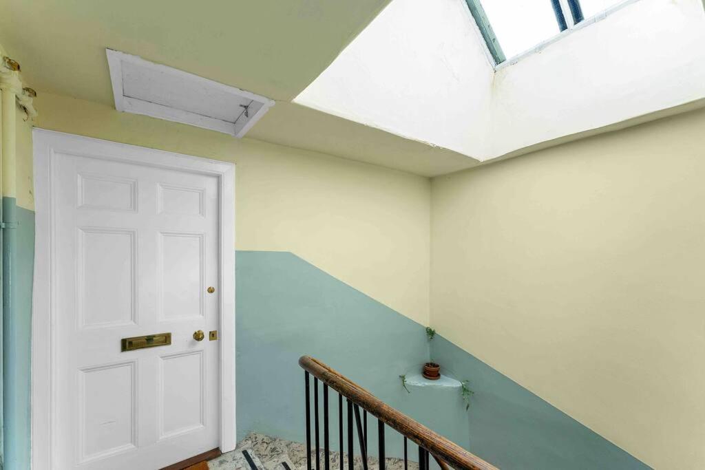 Stylish 1 Bedroom Apartment Edinburgh Luaran gambar